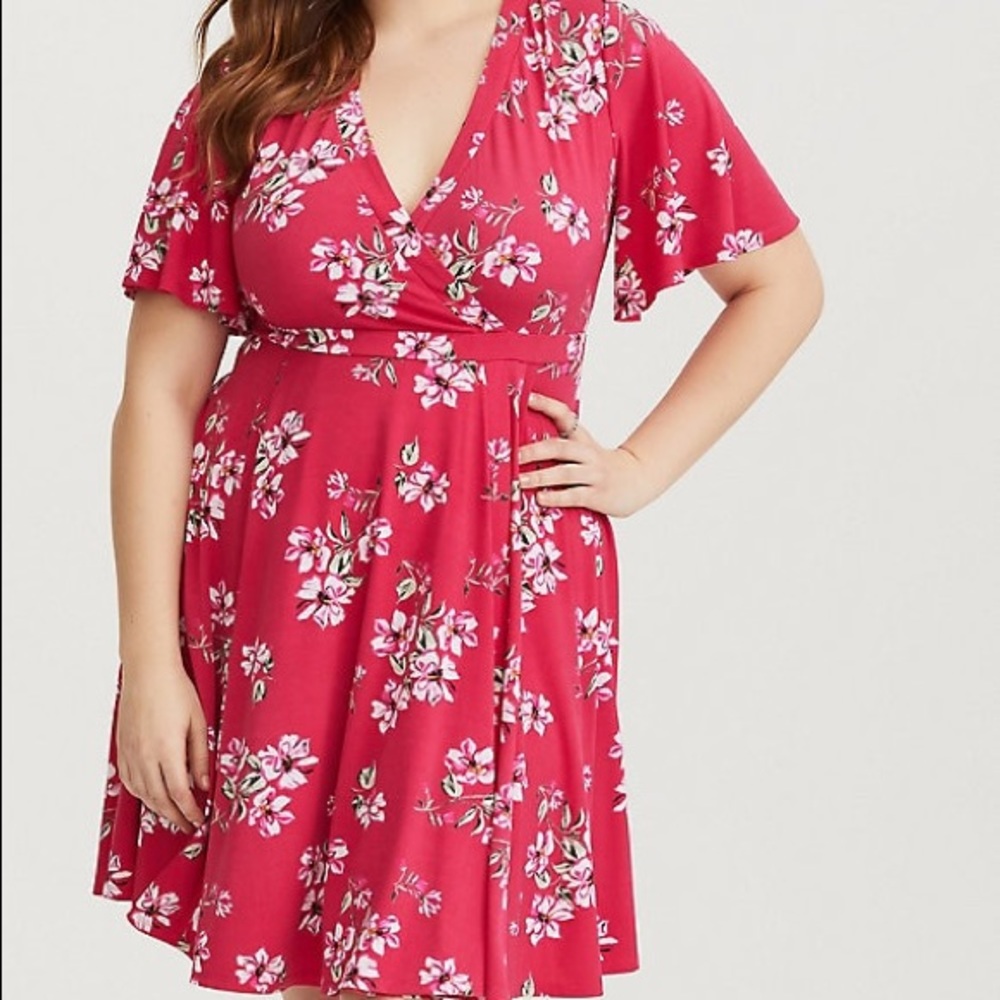 NWT TORRID Raspberry Floral Faux Wrap Dress